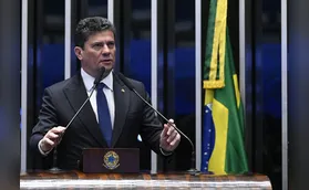 Justiça Eleitoral multa Moro em R$ 5 mil por uso irregular de IA