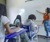 Flávio quer escolas militares; Lula propõe ampliar educação integral