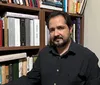 Livro traduzido por Ronald Costa é finalista do Prêmio Jabuti