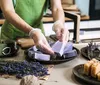 Novas regras ampliam oportunidades para produção de cosméticos artesanais