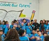 "Sonhadores' autografam coletânea de cartas em Londrina