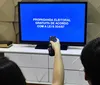 Tom emotivo marca o último horário eleitoral da campanha