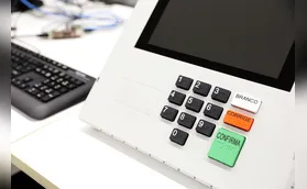 Saiba quem é obrigado a votar e quem tem voto facultativo