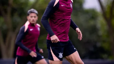 Artilheiro do Corinthians na Libertadores com três gols, o zagueiro Gustavo Henrique está confirmado no time contra o Estudiantes