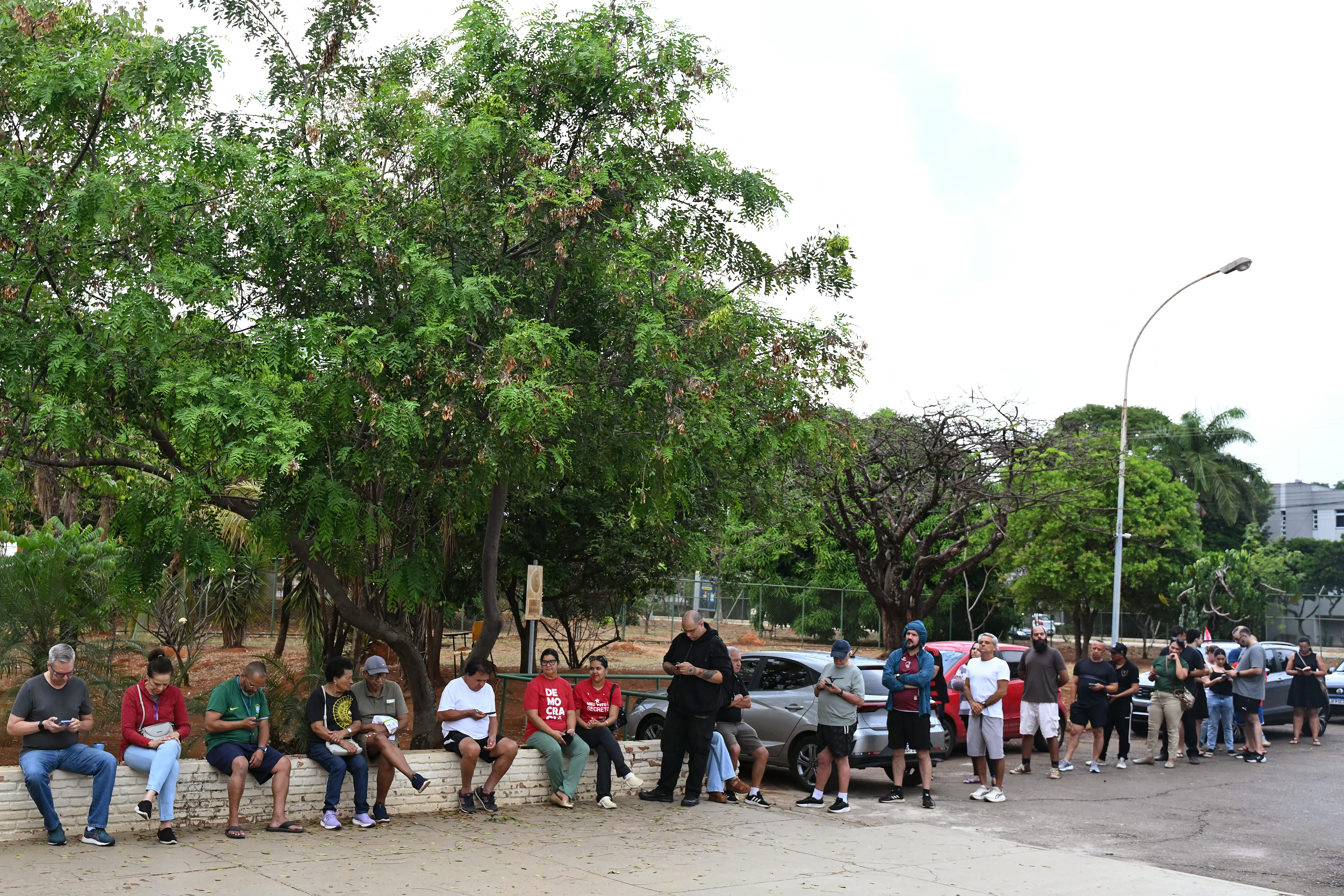 Brasileiros vão às urnas neste domingo para o primeiro turno