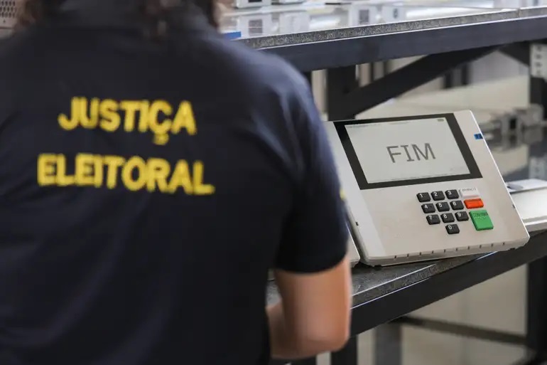 Entidades repudiam listas de boicote por divergência política
