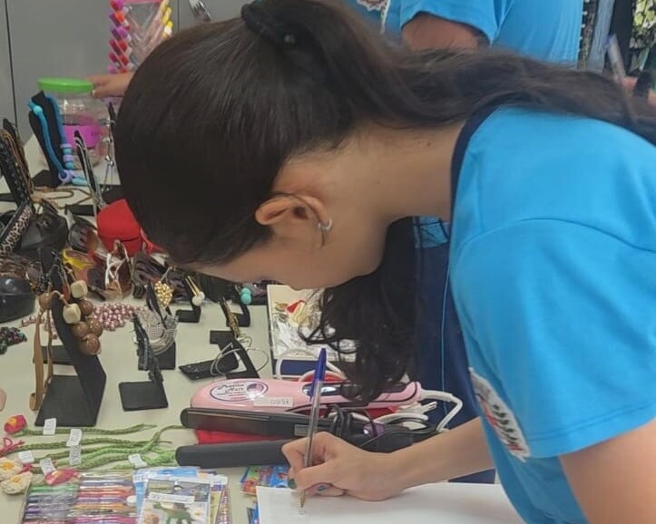 Escola de Londrina incentiva o empreendedorismo com Bazar Circular