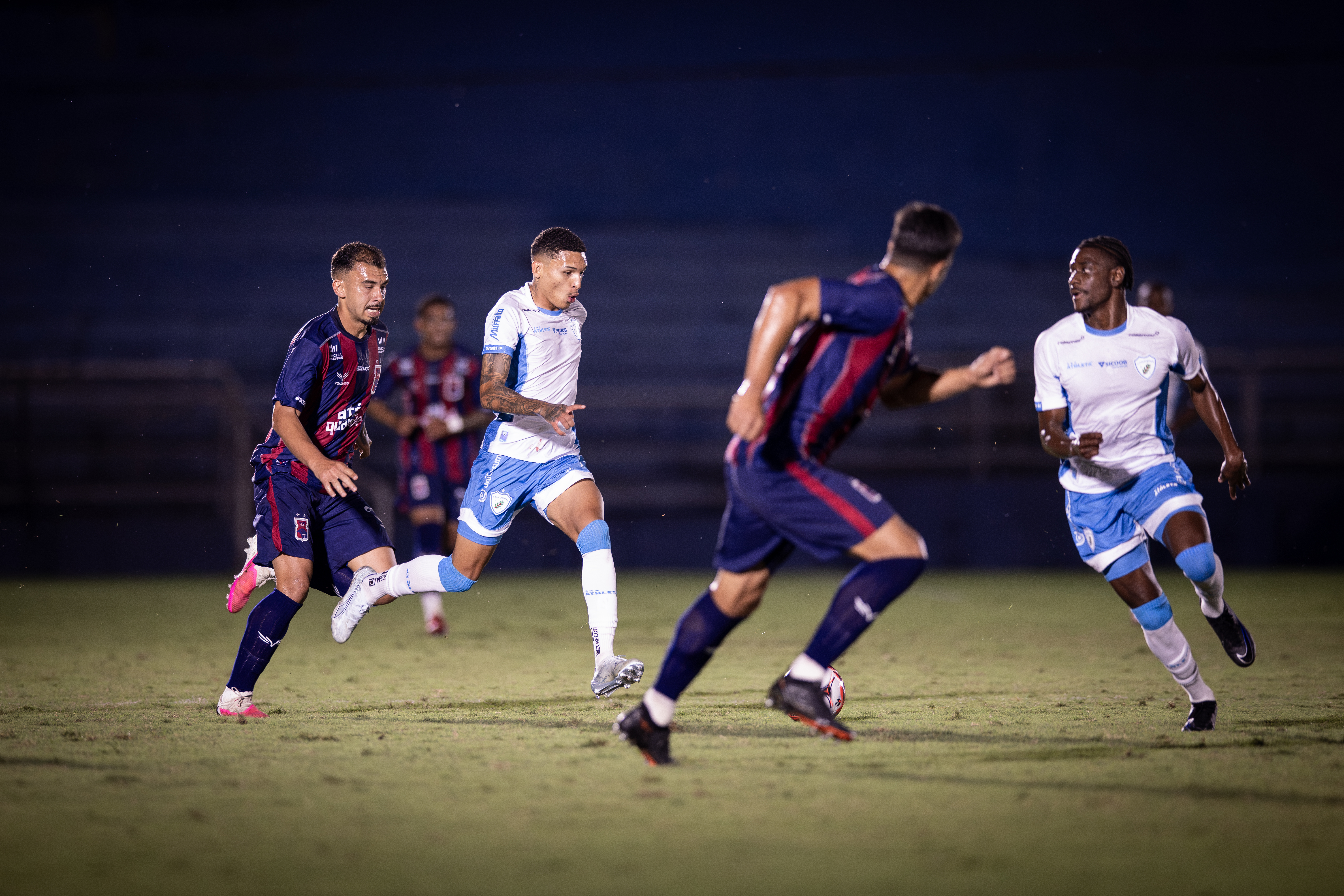 Londrina prioriza minutagem de reservas na Copa Paraná