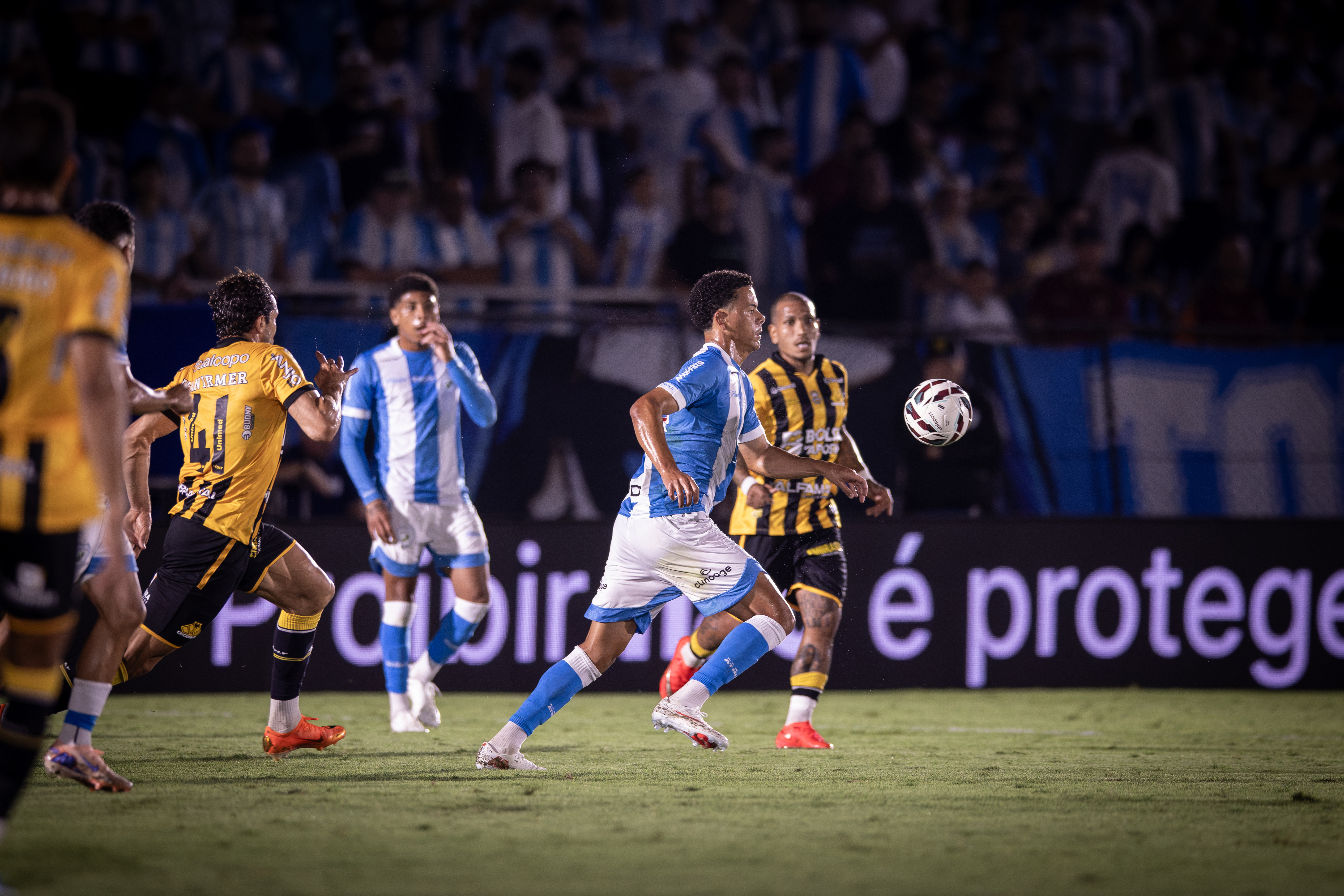 Londrina ultrapassa 90% de chance de queda à Série C