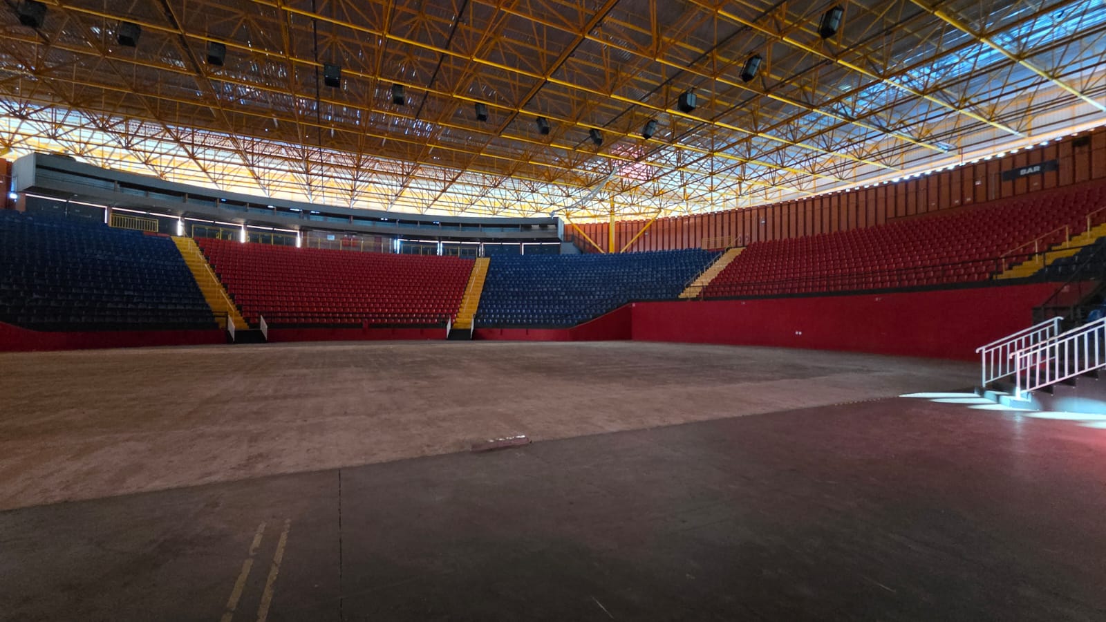Prefeitura lança licitação de R$ 1 mi para novo piso do Moringão
