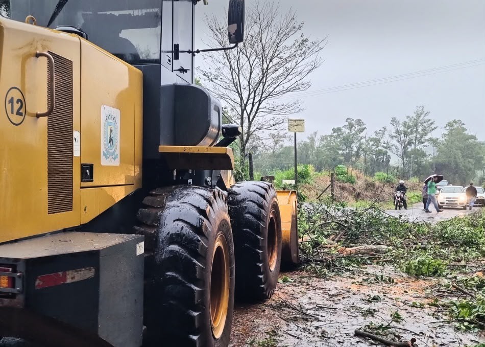 Rolândia contabiliza estragos da chuva da madrugada de terça