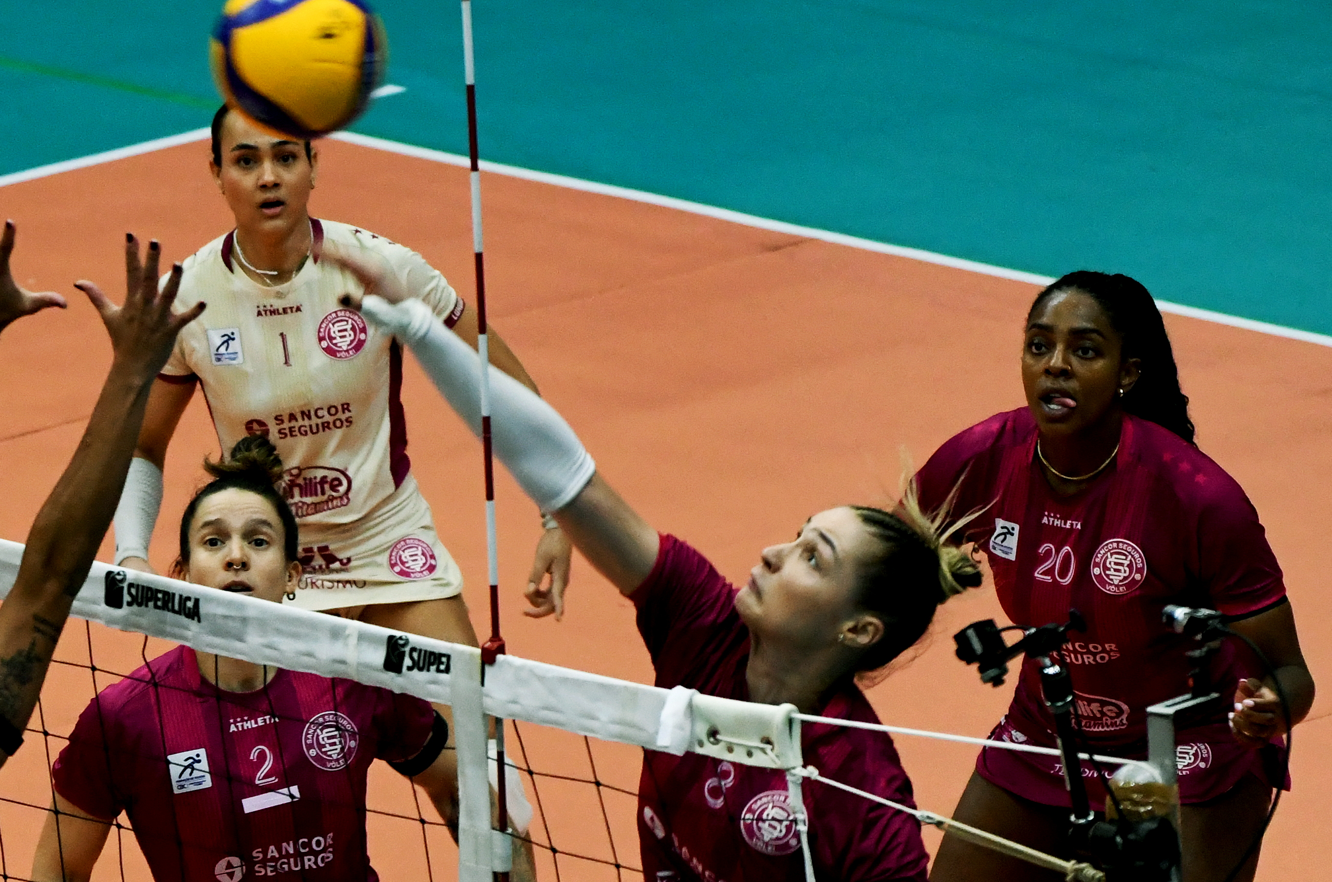 Sancor Londrina encara o Osasco fora de casa pela Superliga