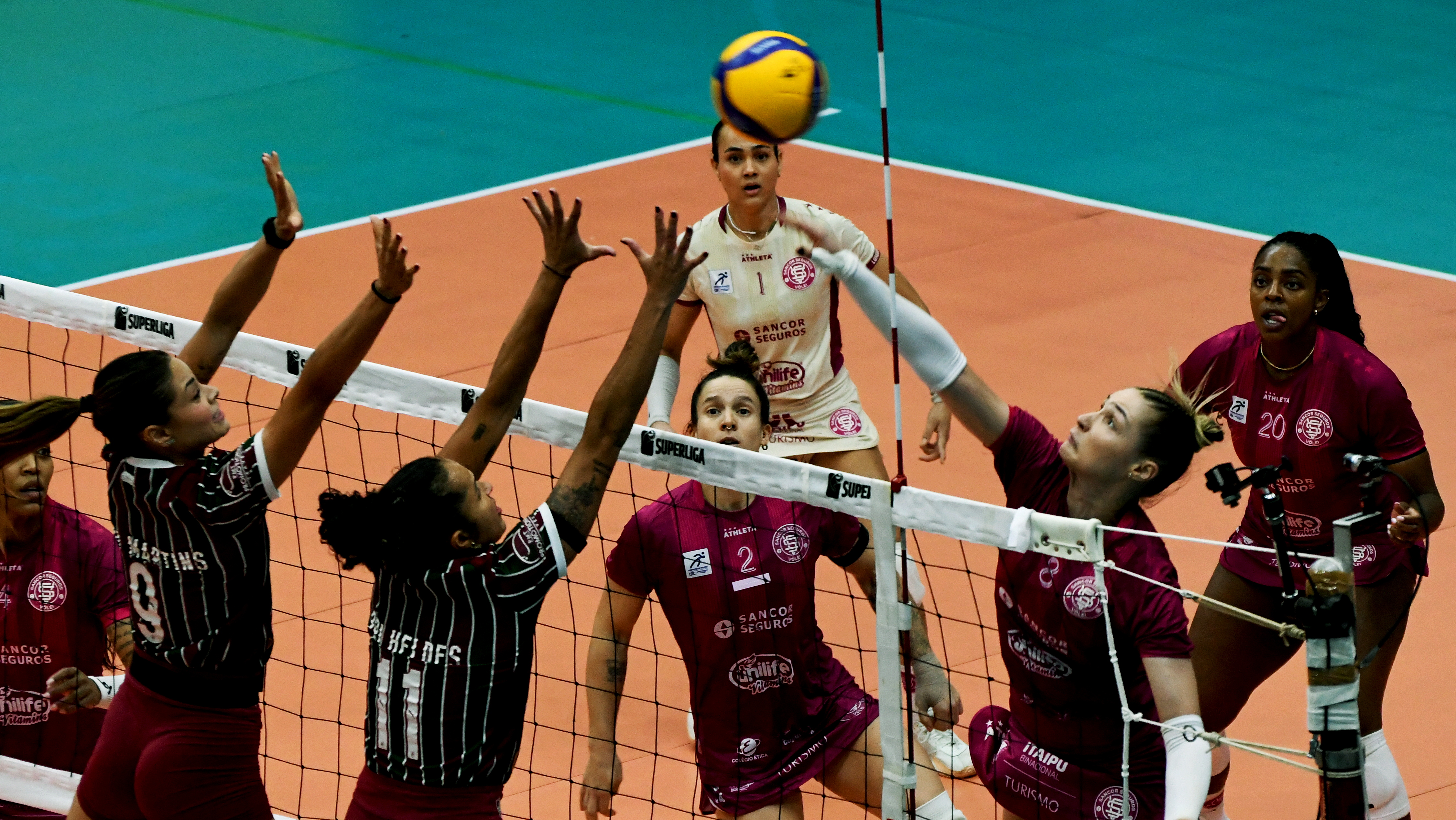 Sancor Londrina tem muito a crescer na Superliga, avalia Aldori