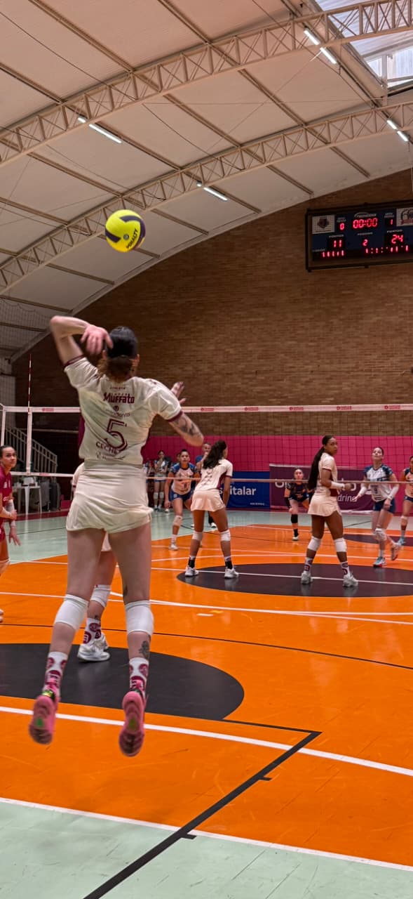 Sancor Londrina vence e segue 100% no Paranaense de Vôlei