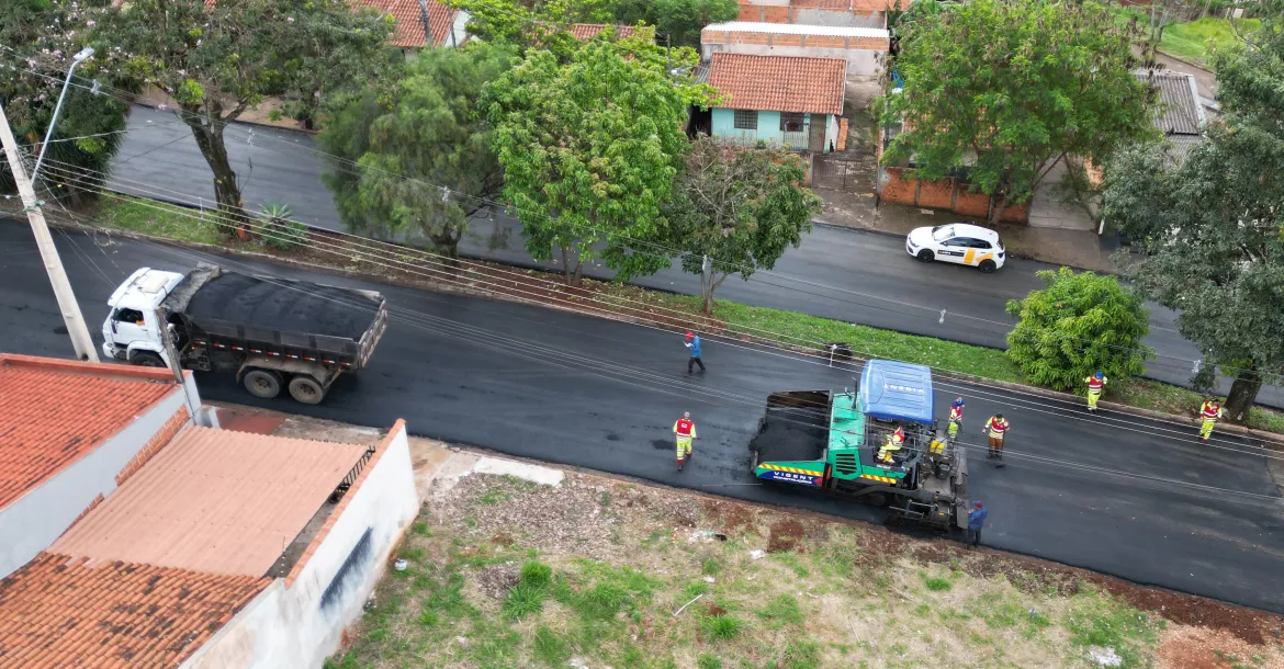 Serviço de recapeamento será realizado neste domingo em via da Zona Norte de Londrina