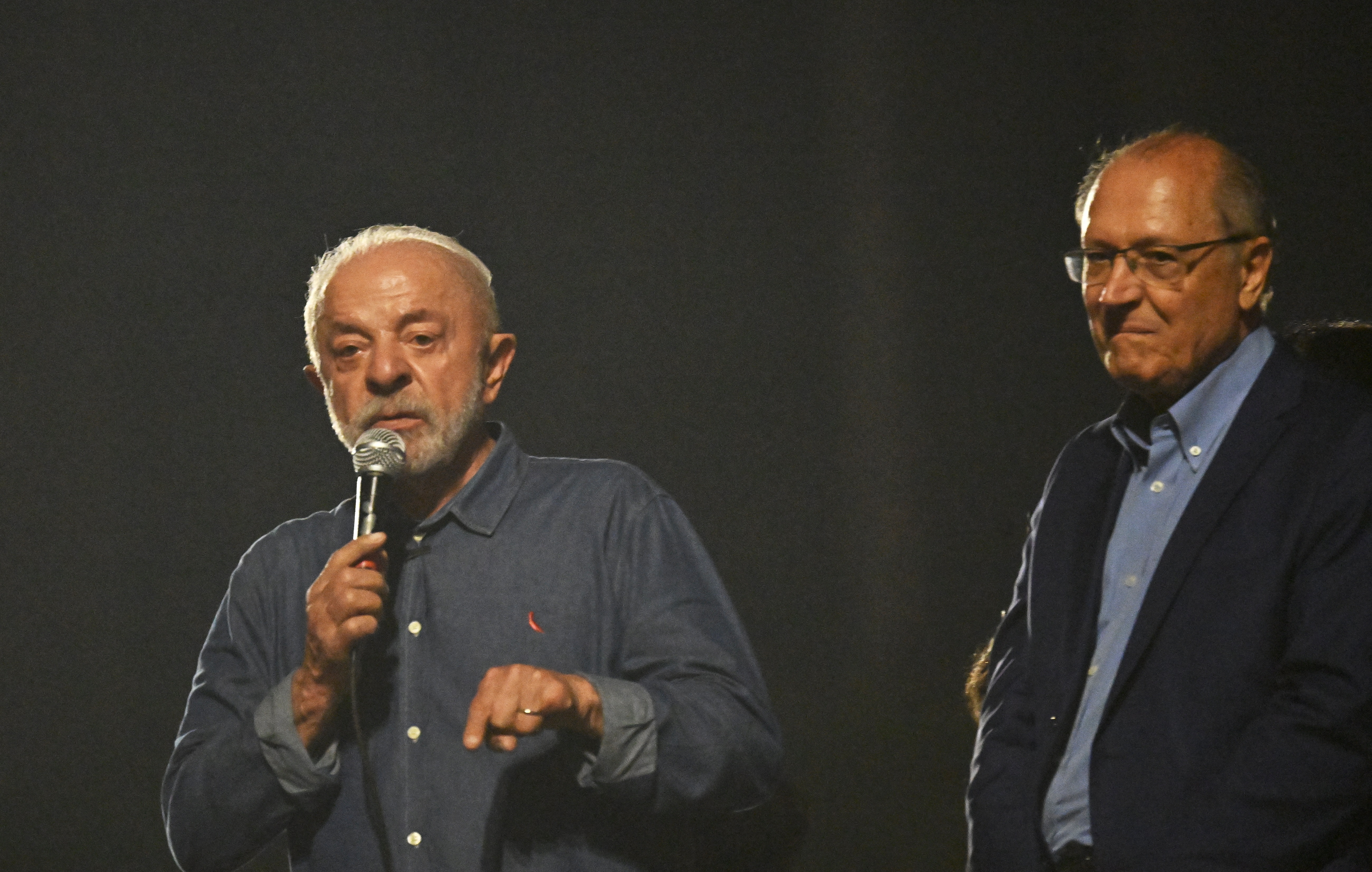 'Vitória histórica': Lula é celebrado na América Latina e no Sul Global
