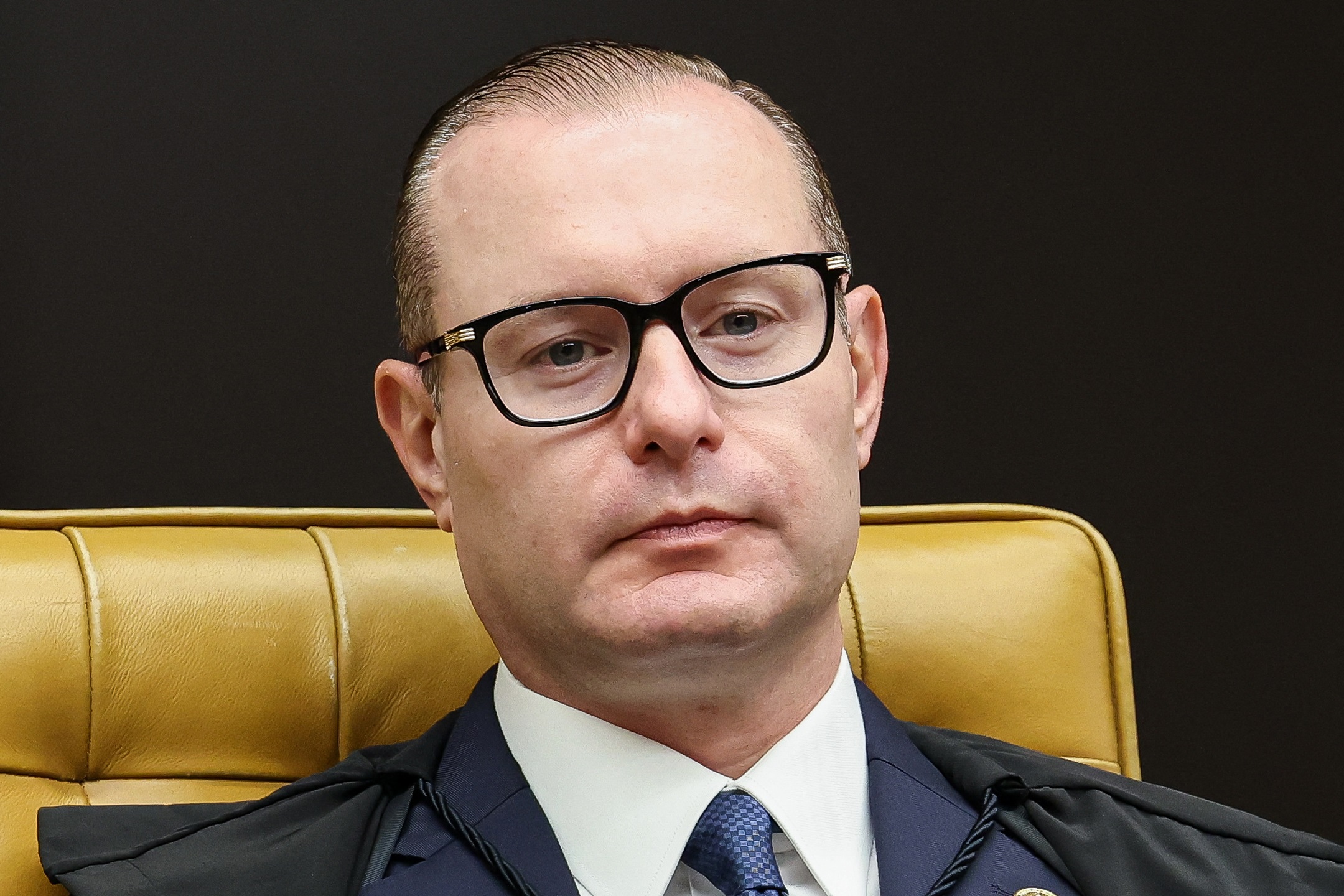 Zanin: 'Não dá para investigar Moraes sem julgar atos de Mendonça'