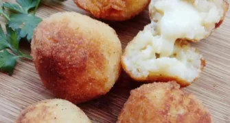 Dos bolinhos ao risoto, o arroz é um alimento versátil