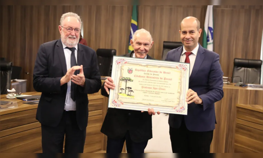 Imagem ilustrativa da imagem Arqueólogo Igor Chmyz é o mais novo Cidadão Benemérito do Paraná
