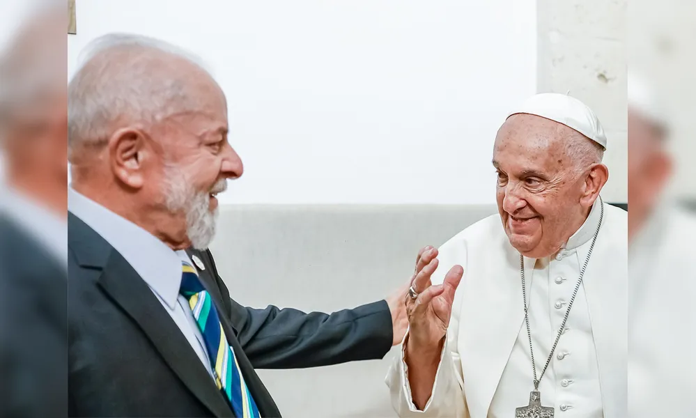 Imagem ilustrativa da imagem Líderes mundiais se manifestam pela morte do Papa Francisco
