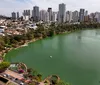 Algas deixam água do Igapó 2 com coloração verde-escura