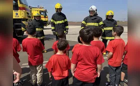 Bombeiros mirins visitam Aeroporto de Londrina