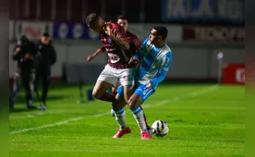 Calyson brilha e Londrina perde a primeira na Série C