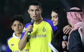 Cristiano Ronaldo é o esportista mais bem pago do mundo