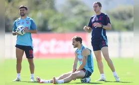 Líder do Brasileiro, Flamengo recebe o Grêmio no Maracanã