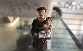Promessas ao Santo Antônio: histórias reais de quem encontrou o amor com a fé