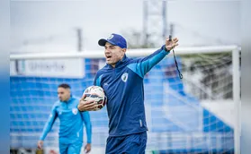 Roger valoriza vaga do Londrina e fuga do "grupo da morte"