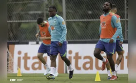 Segundo treino de Ancelotti tem reforços e provável escalação