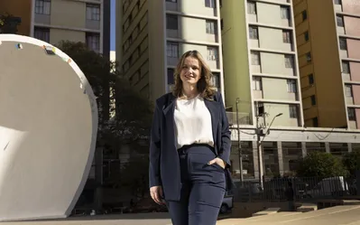 "Deixa eu me apresentar?" Maria Tereza se orgulha de ter colocado Londrina como referência nacional em políticas públicas para a educação