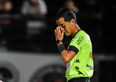 Imagem ilustrativa da imagem Árbitro sem jogos na Série C vai apitar Caxias x Londrina