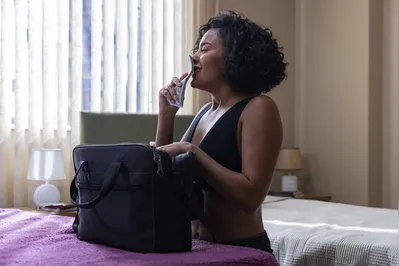 Bella Campos como Maria de Fáima em "Vale Tudo": atriz se ressente das críticas ao seu desempenho em novela
