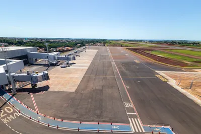 Imagem ilustrativa da imagem Em meio a impasse, Anac avalia melhorias no aeroporto de Londrina