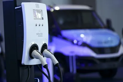 Imagem ilustrativa da imagem Governo decide antecipar volta de imposto para carros elétricos