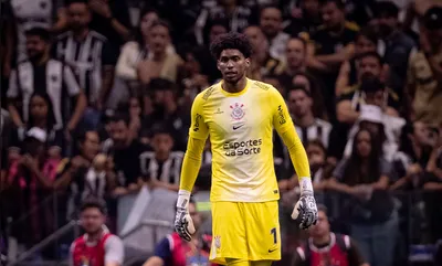 Imagem ilustrativa da imagem Hugo Souza comemora convocação: "Tremendo até agora"