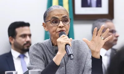 Imagem ilustrativa da imagem Marina Silva sofre novos insultos em comissão no Congresso