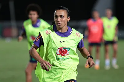 Imagem ilustrativa da imagem Marta volta a ser convocada para a seleção brasileira