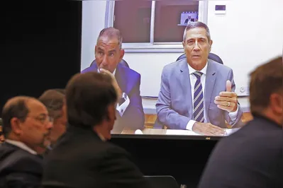 Imagem ilustrativa da imagem Moraes autoriza acareação entre Braga Netto e Mauro Cid