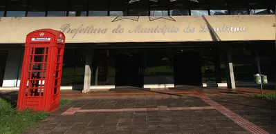 Imagem ilustrativa da imagem Prefeitura muda estratégia para aprovar 'acúmulo salarial'