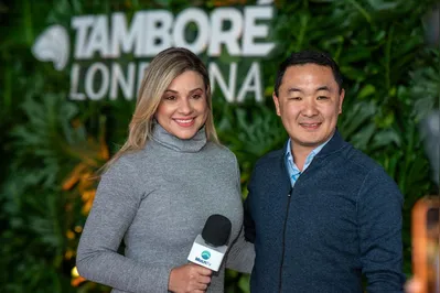 Apresentadora e Colunista Social Ana Maziero e Dan Suguio Diretor Geral da Tamboré Urbanismo