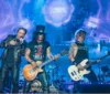 Guns n' Roses lança singles e divulga turnê para 2026