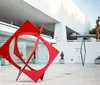 Livro de paranaense faz a ponte entre o público e a arte