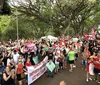 Londrinenses ocupam o Zerão em domingo de protesto