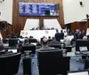 Mobilização faz reajuste de taxas de cartórios sair de pauta