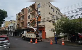 Explosão de transformador deixa Centro de Londrina sem energia
