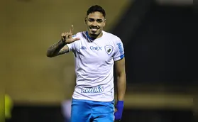 Iago Teles quer melhorar escrita de artilheiros da Série C