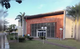 MP denuncia ex-policial penal que sacou arma em balada